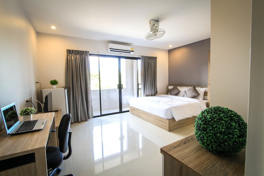 Vipa House Phuket Room Type - Deluxe Double Room