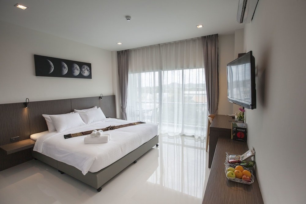 The Elysium Residence Room Type - Standard King Size Bed