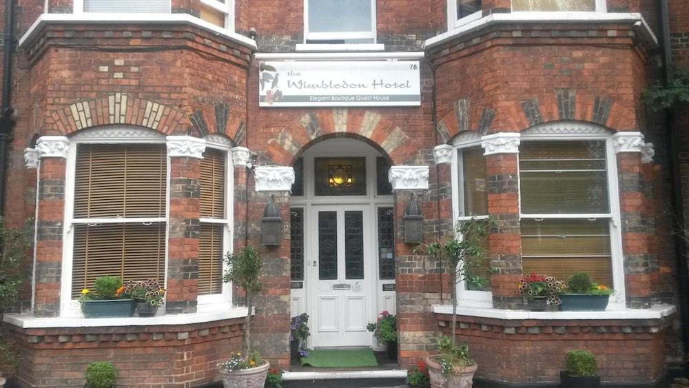 Wimbledon Hotel - Tap to explore photos
