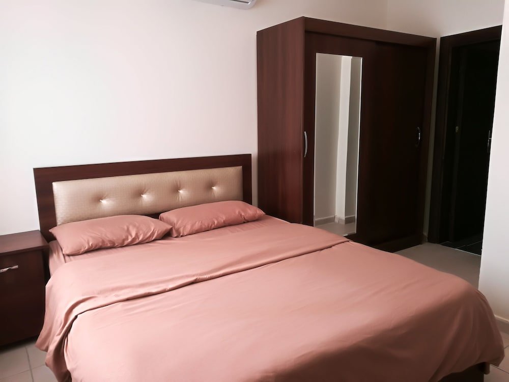 Cozy Dair Ghbar Apartments - Tap to explore photos
