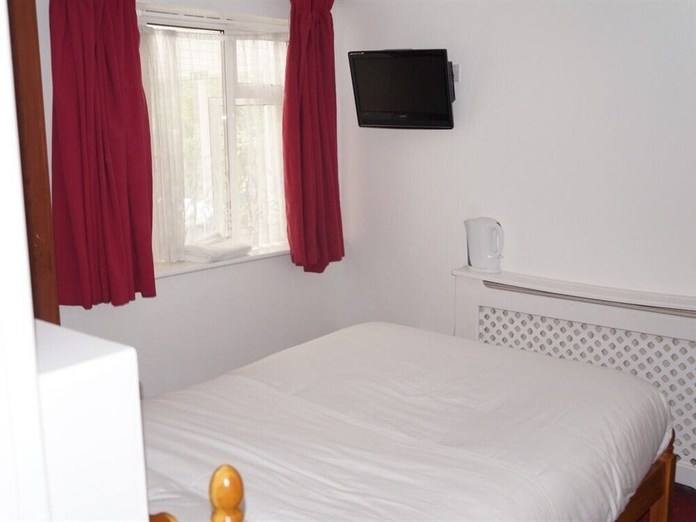Heathrow Inn Room Type - Double Room, Ensuite