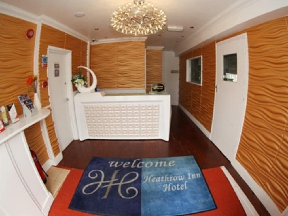 Heathrow Inn Room Type - Family Suite, Ensuite, Park View (Large Family -Ensuite)