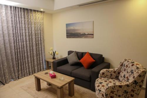 Almond Hotel Apartments Room Type - Two-Bedroom Apartment Almond Hotel Apartments Room Type - Two-Bedroom Apartment