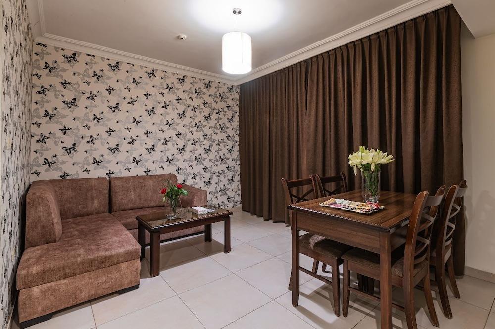 lancaster hotel apartments-Gardens Room Type - Deluxe Apartment