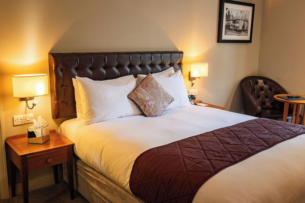 Red Lion Hotel, Hillingdon Room Type - Executive Double Room