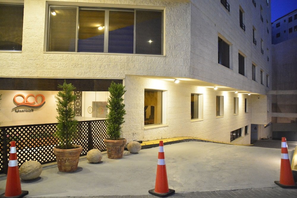 Rawa hotel Suites - Tap to explore photos