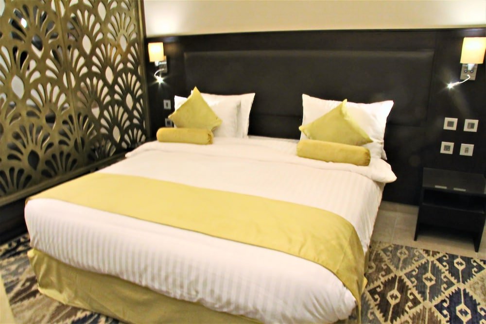 Downtown Hotel Apartments Room Type - Classic Apartment, Multiple Beds, Non Smoking