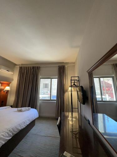 Amman Pasha Hotel Room Type - Deluxe Double or Twin Room with City View