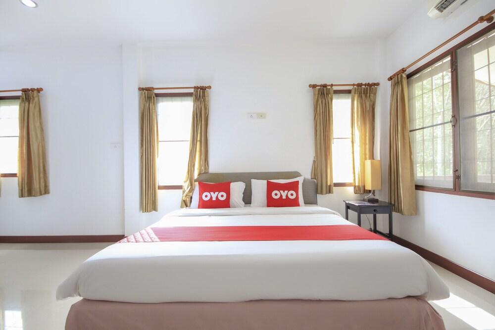 OYO 75373 Chamil House - Tap to explore photos