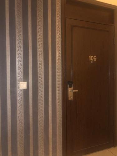 Beirut Hotel 1 - Tap to explore photos