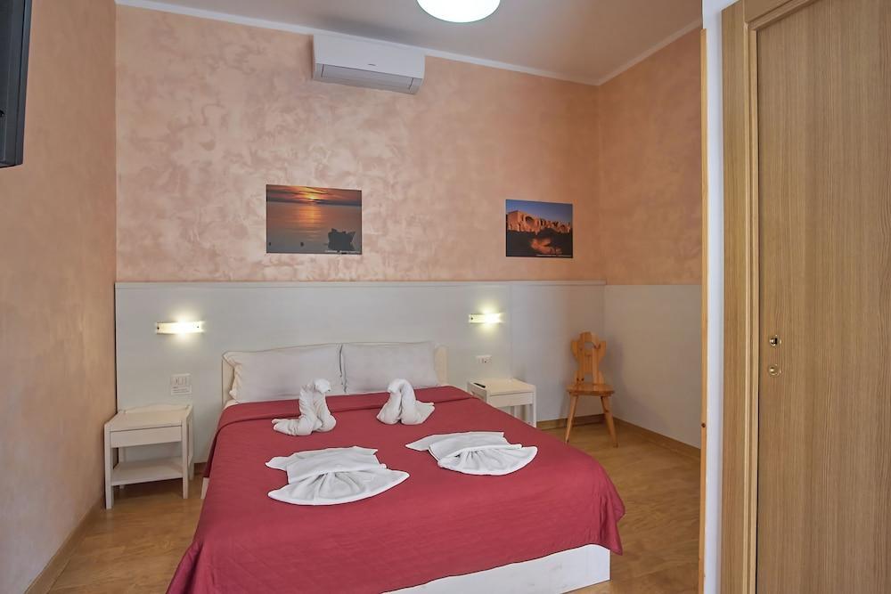 Bel Sole Room Type - Deluxe Room