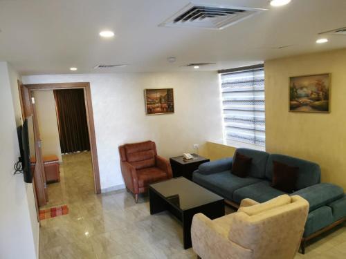 Jewheret Alswefiah hotel suites - Tap to explore photos