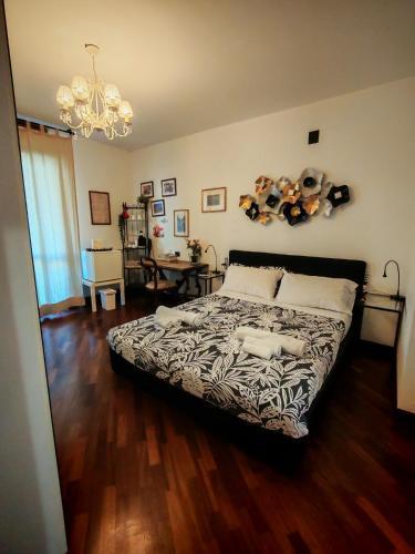 Leonardo Rome Holidays Room Type - King Room with Balcony Leonardo Rome Holidays Room Type - King Room with Balcony