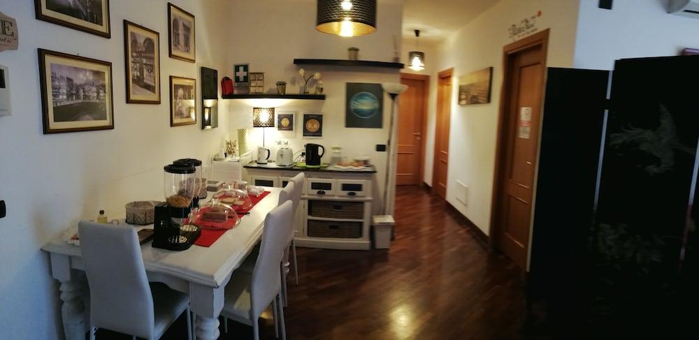 Leonardo Rome Holidays Room Type - Comfort Apartment, Terrace Leonardo Rome Holidays Room Type - Comfort Apartment, Terrace
