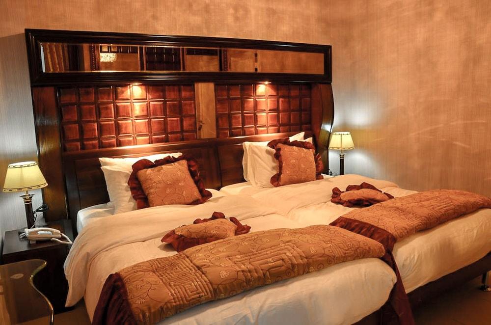Jad Hotel Suites Room Type - Executive Suite, 1 Bedroom