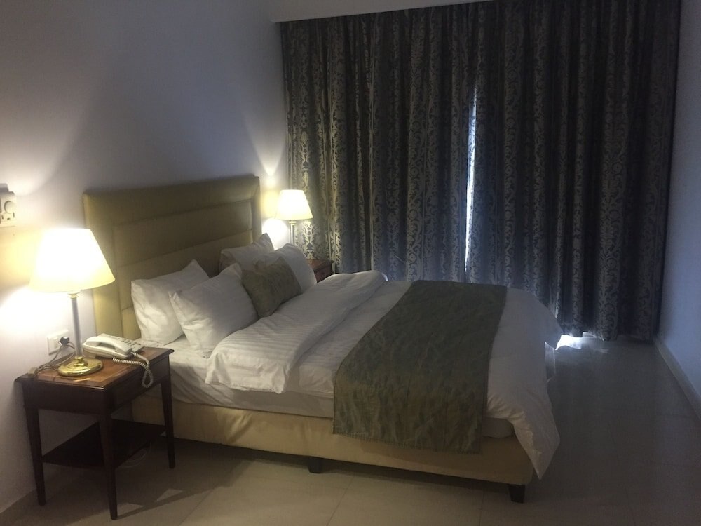 Guest House Amman - Tap to explore photos