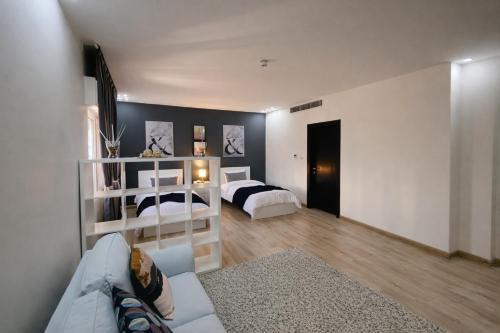 Albasem Hotel - Tap to explore photos