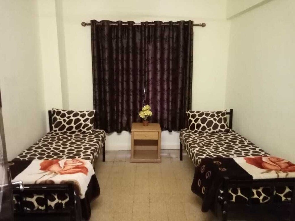 Cliff - Hostel Room Type - Basic Single Room