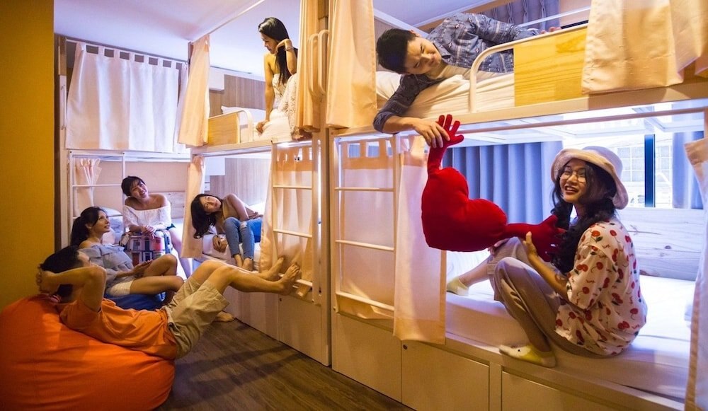 Click Hostel Room Type - 6 Bunk Beds Mixed Dormitory