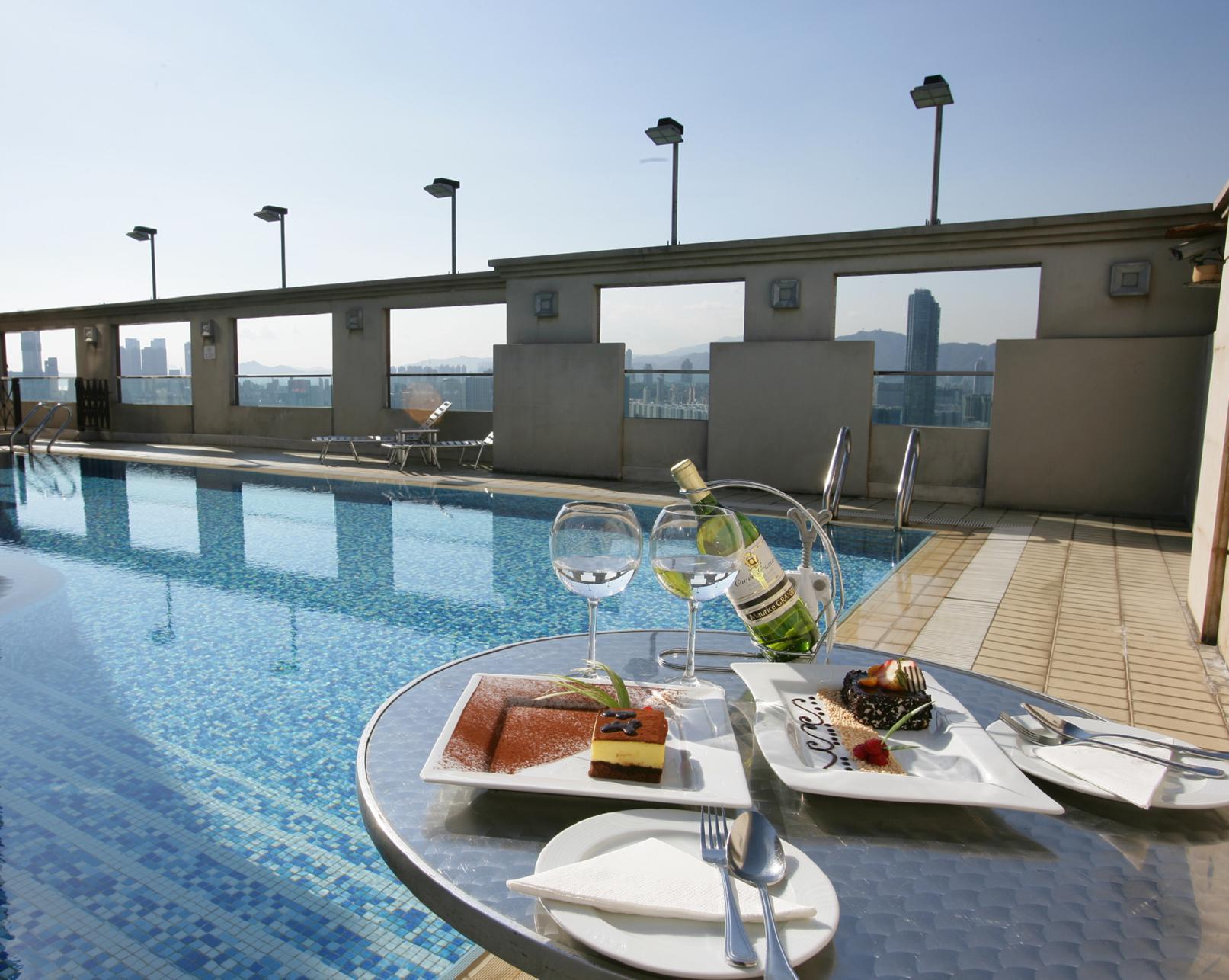 Ramada Hong Kong Grand View - Tap to explore photos