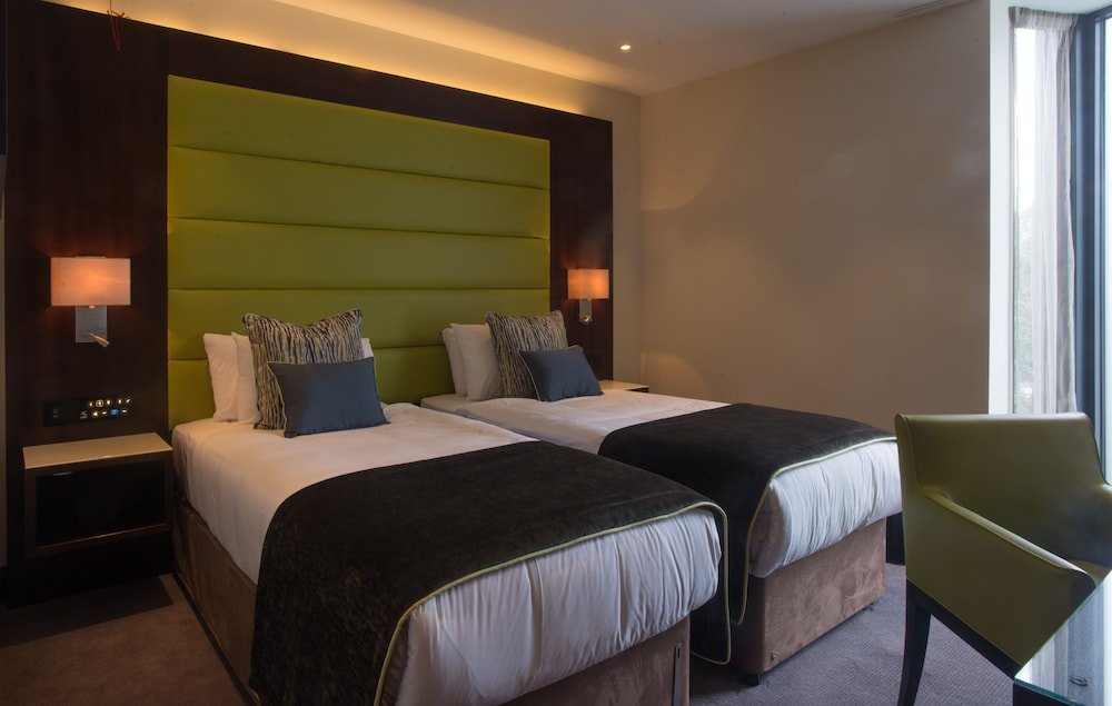 St George Hotel Wembley Room Type - Deluxe Double or Twin Room St George Hotel Wembley Room Type - Deluxe Double or Twin Room