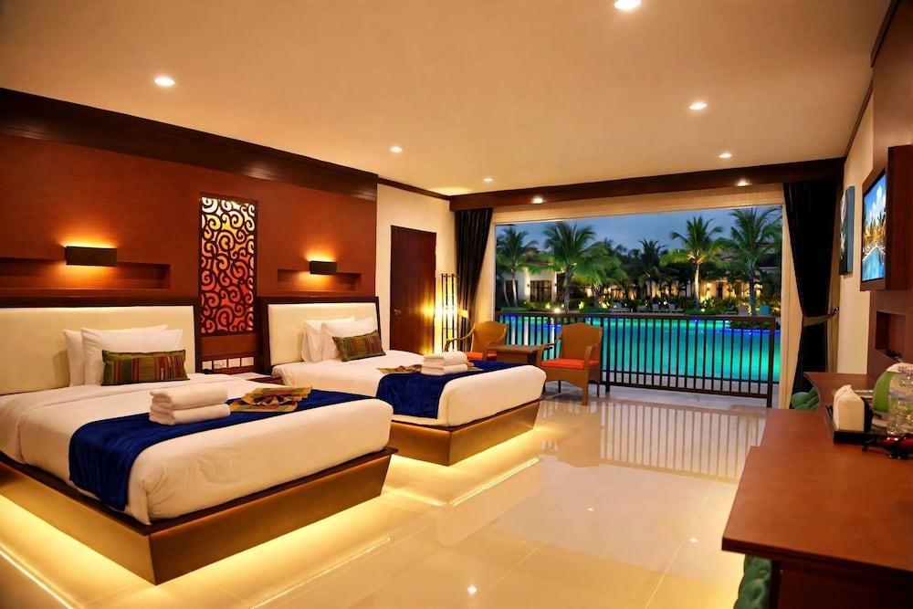 Chivatara Resort & Spa Bang Tao Beach Room Type - Family Suite, Pool View