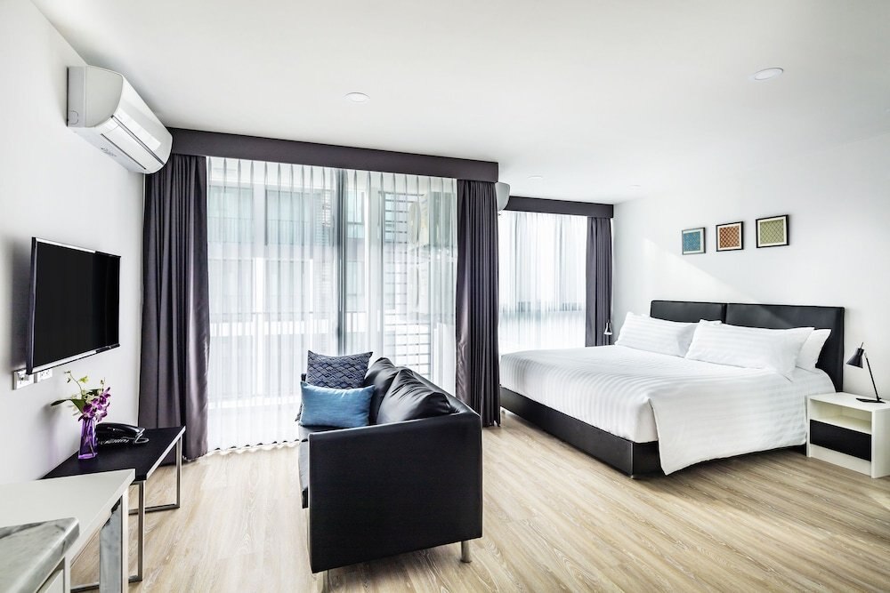 The Rizin Room Type - Studio, 1 King Bed, Non Smoking, Lanai The Rizin Room Type - Studio, 1 King Bed, Non Smoking, Lanai