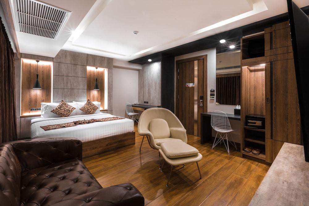 Acqua Hotel Room Type - Exclusive Deluxe Room
