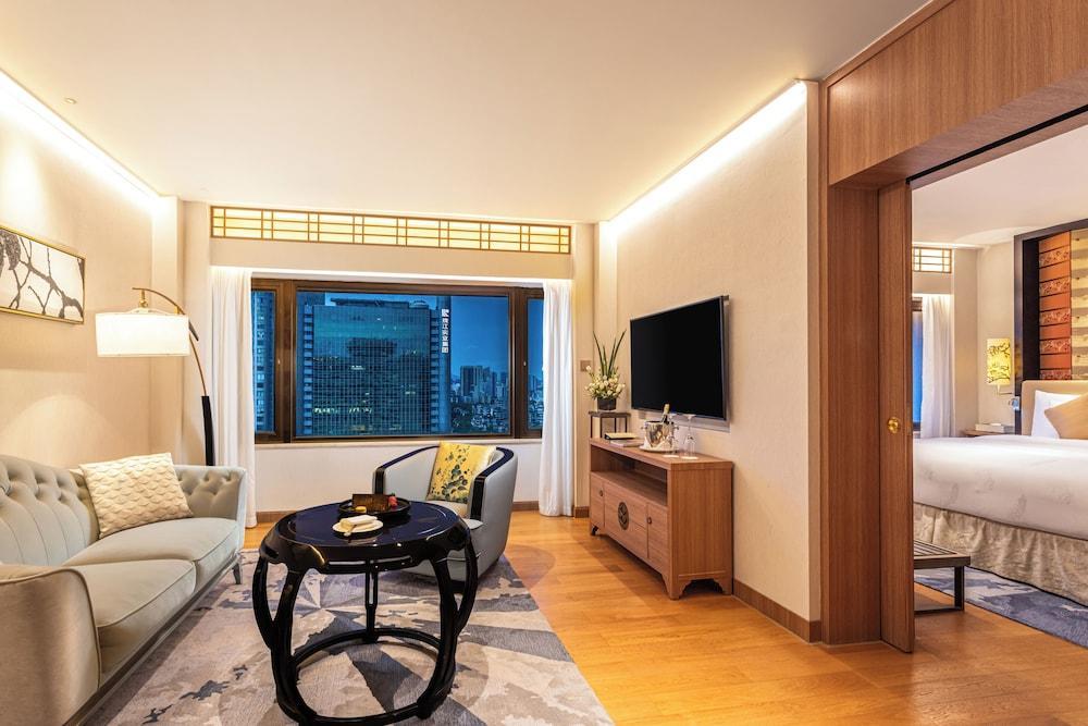 The Garden Hotel Guangzhou Room Type - Garden Twin Bed Executive Suite