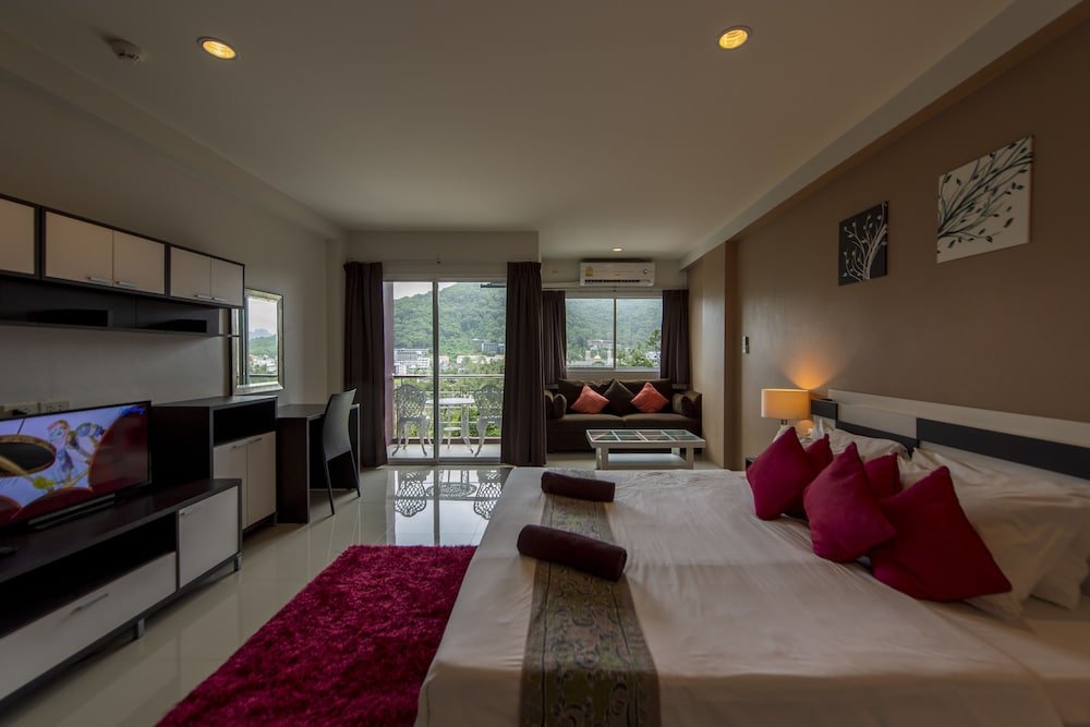 Aonang Mountain view hotel - Tap to explore photos