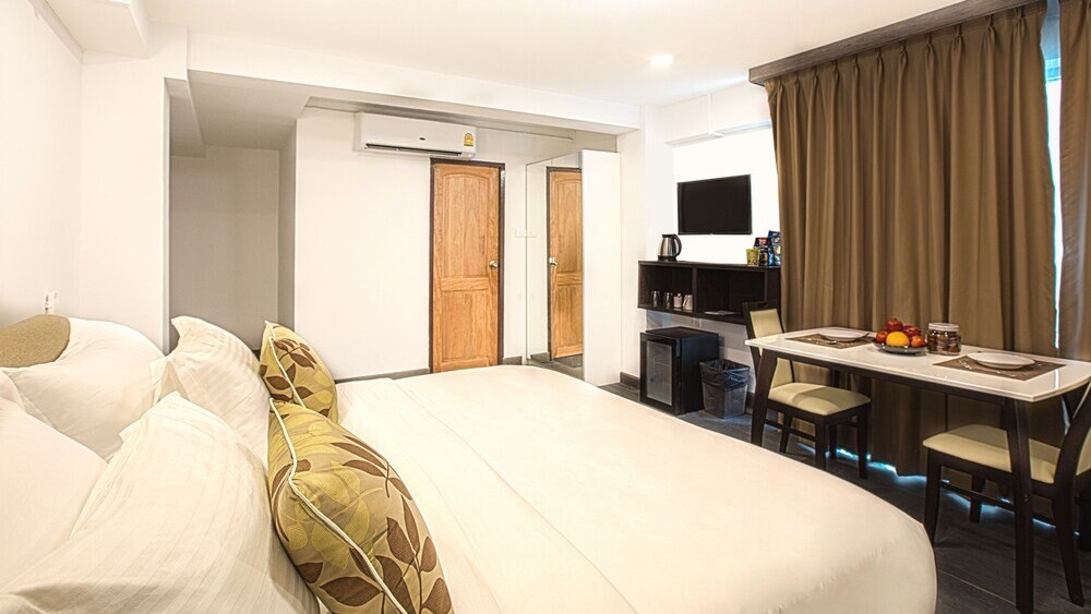 V One Pride-Sukhumvit 22, Bangkok Room Type - Deluxe Double Room