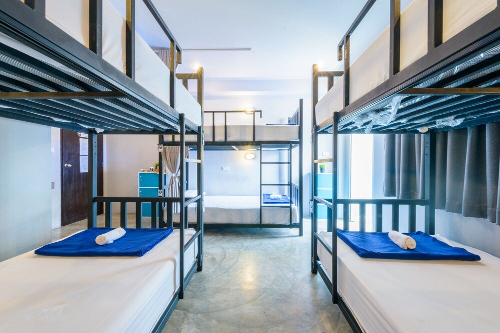 Hip Hostel - Tap to explore photos