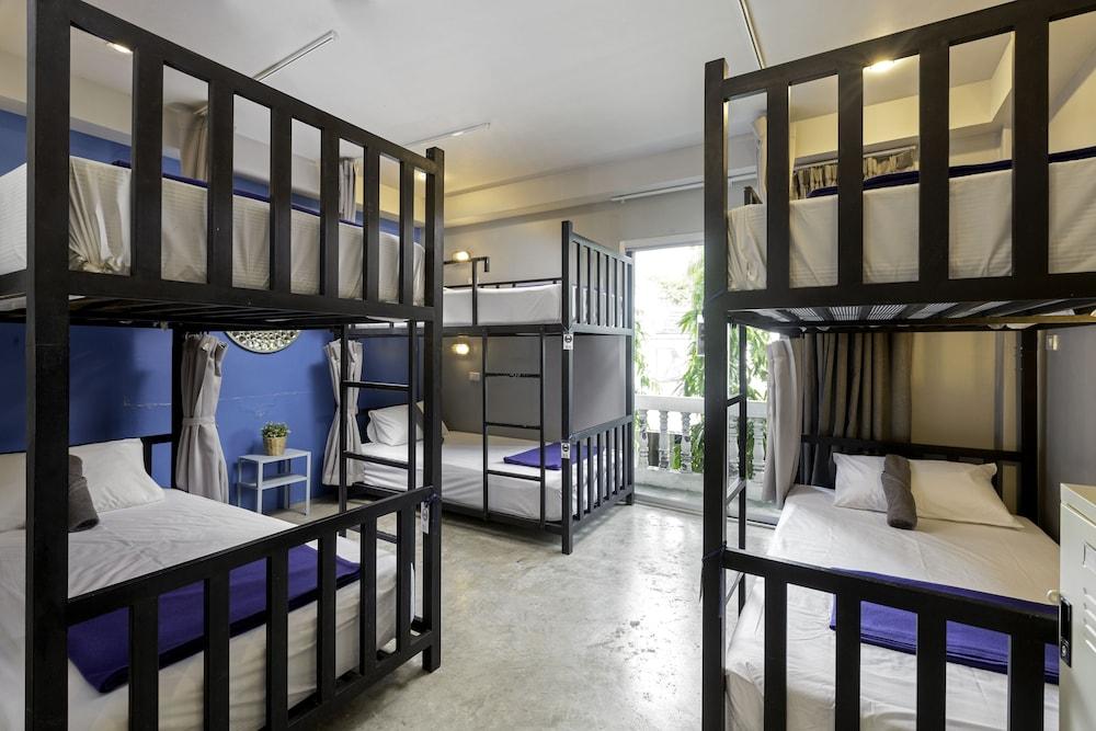 Hip Hostel Room Type - 6 Bed Mixed Dorm