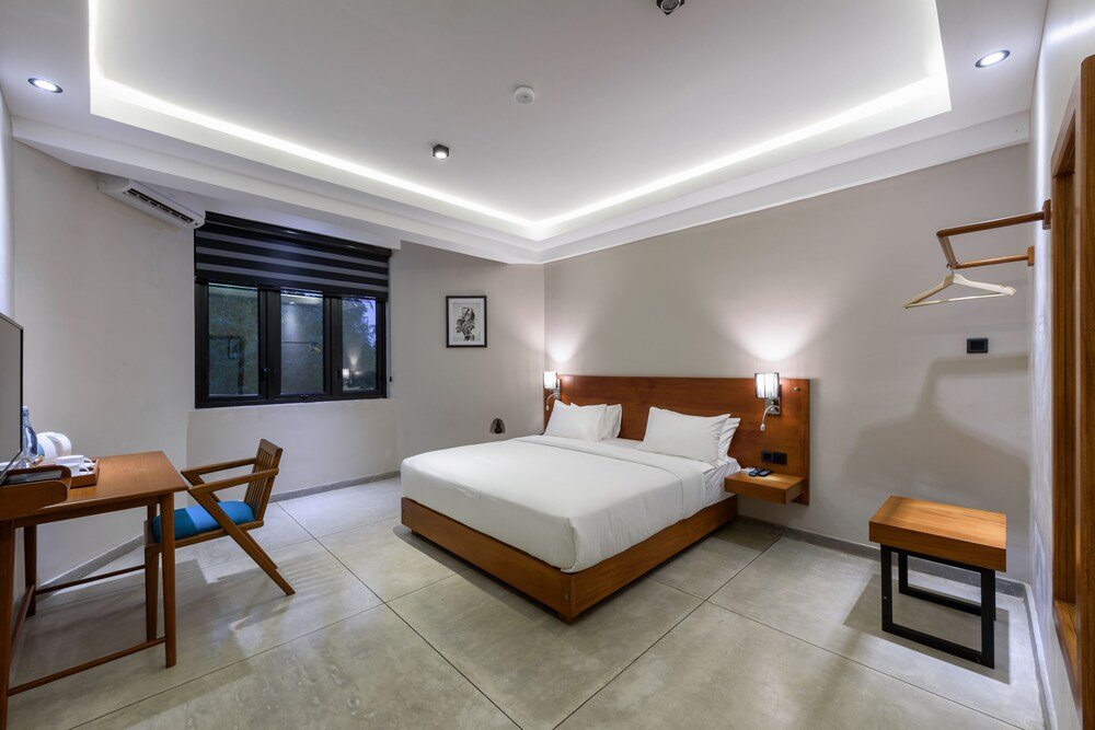 Fern Colombo Room Type - King Room