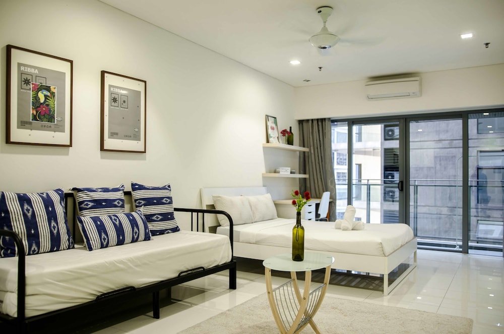 Mercu Summer Suite KLCC at Penguin Homes Room Type - Standard Studio