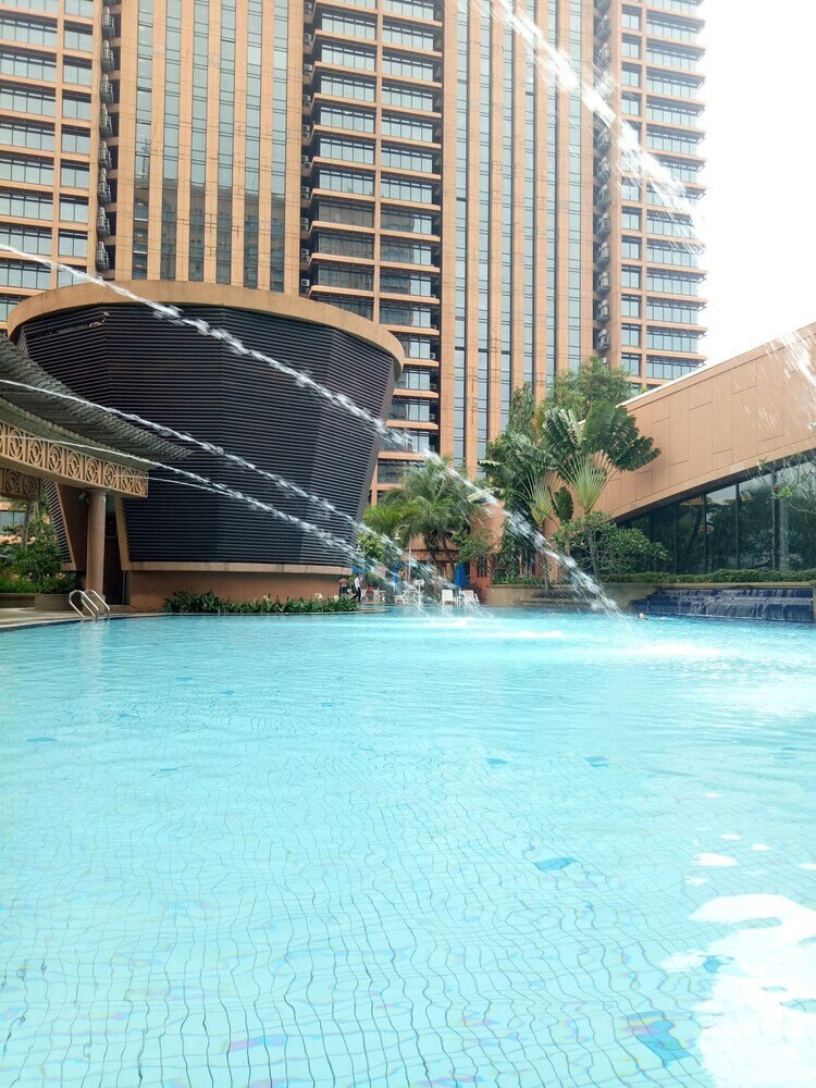 Imbi Private Unite At Times Square