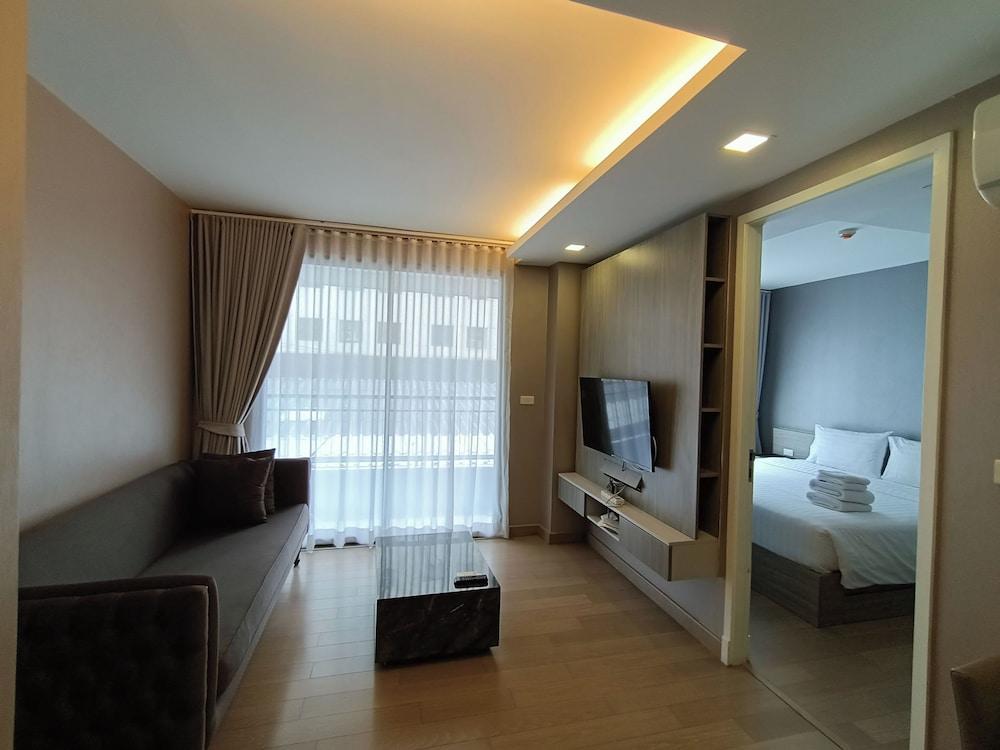 Residence 187 Room Type - 1 Bedroom Executive