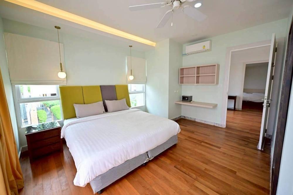Abacus Villa Room Type - 3 Bedroom Villa with Garden View
