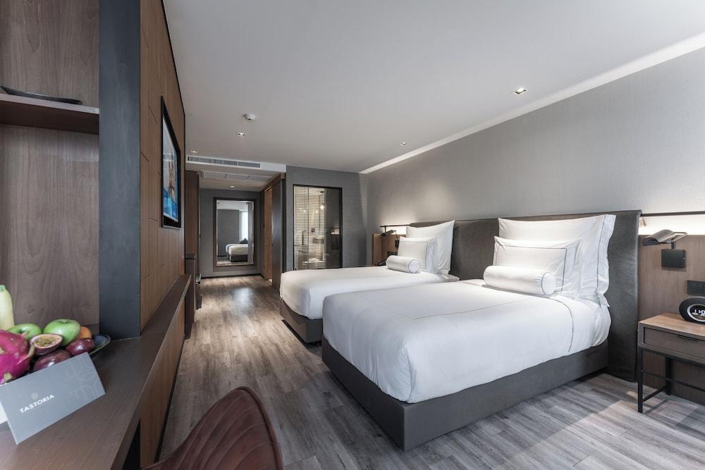 Tastoria Collection Hotel Sukhumvit Room Type - Premier Twin Room