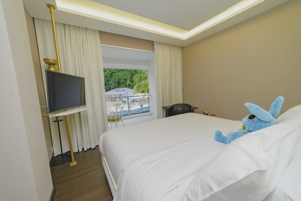Dash Resort Langkawi Room Type - Dash Club Pool View Room