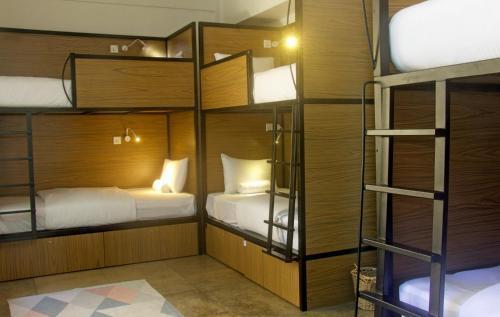 C1 Colombo Fort Room Type - Bed in 8-Bed Mixed Dormitory Room with 10% Discount on Laundry C1 Colombo Fort Room Type - Bed in 8-Bed Mixed Dormitory Room with 10% Discount on Laundry