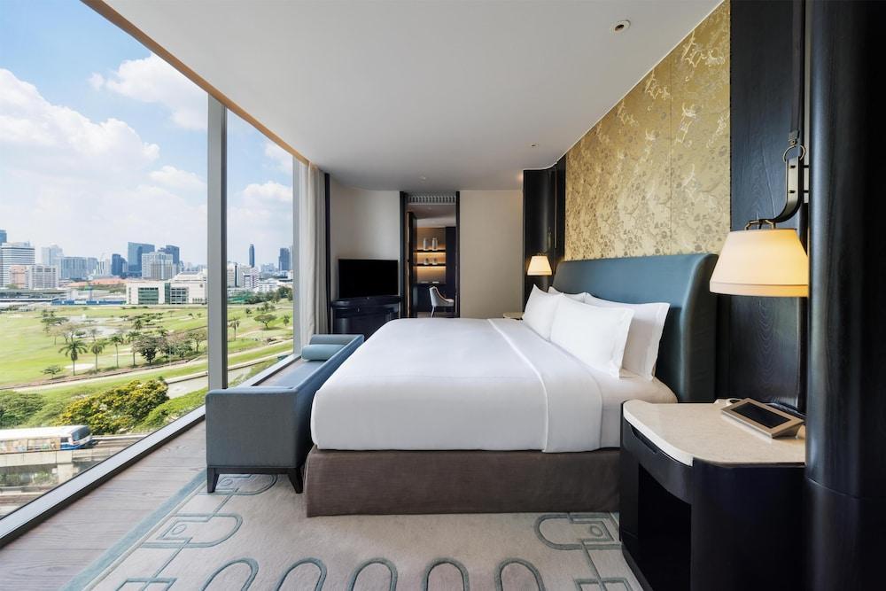 Waldorf Astoria Bangkok by Hilton Room Type - Astoria Suite, 1 Bedroom Waldorf Astoria Bangkok by Hilton Room Type - Astoria Suite, 1 Bedroom