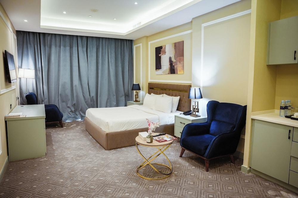 Al Mansour Plaza Hotel Room Type - Deluxe Suite