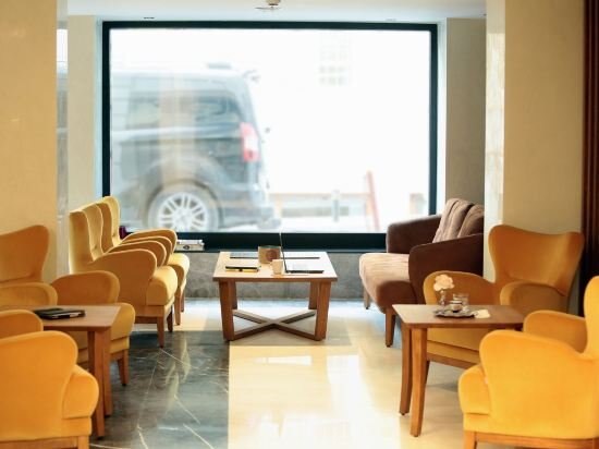 Park By Clover Istanbul 2 1 7 8 Hotel Price Address Reviews