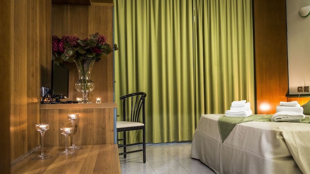 Hotel Cristallo Relais Sure Hotel Collection by Best Western - Tap to explore photos