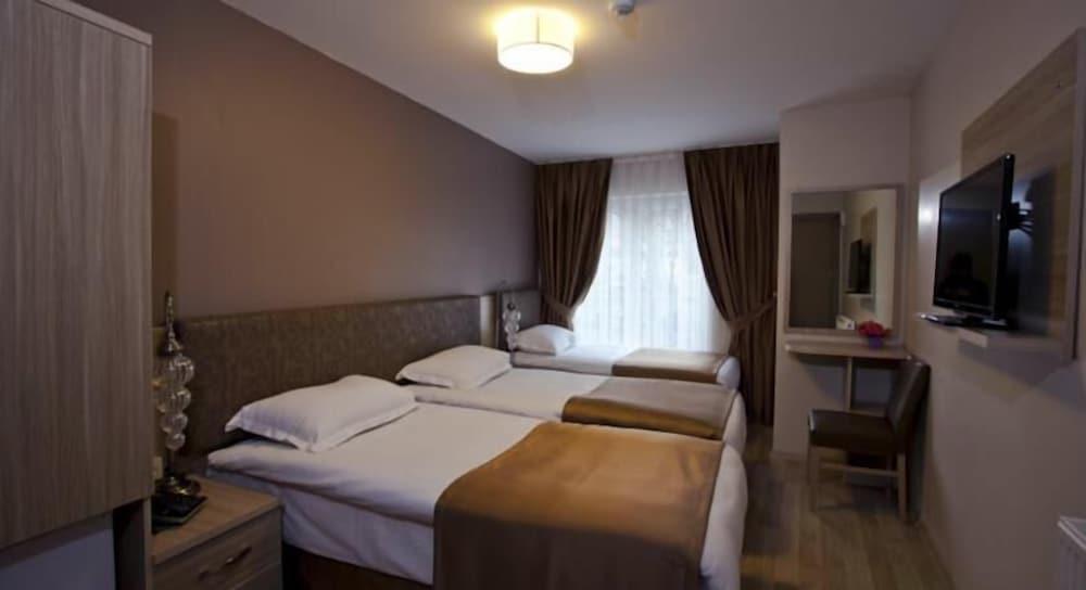 Hotel Ottoman Luxury Room Type - Family Quadruple Room