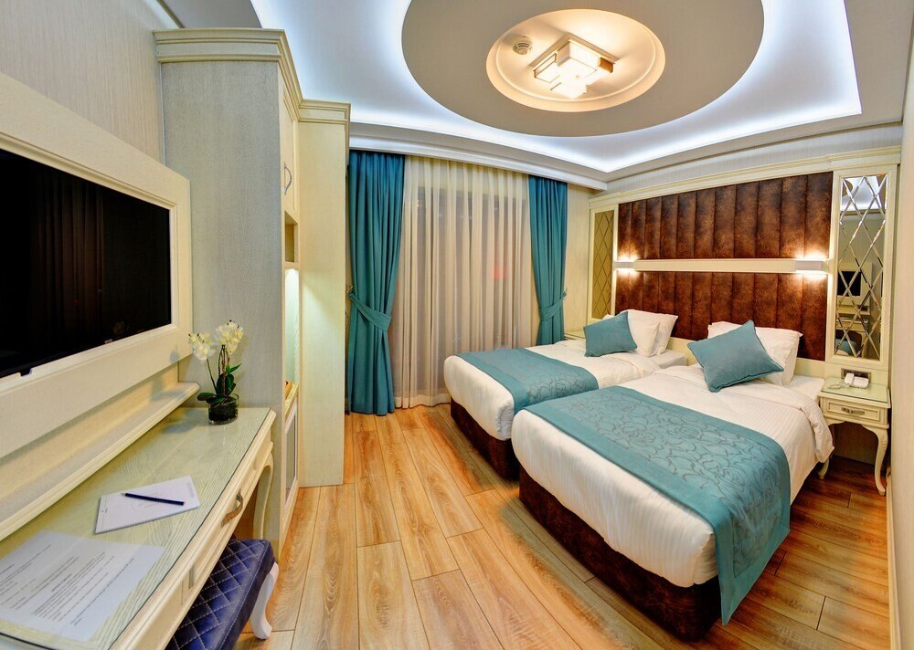 Novelty Hotel Room Type - Superior Double or Twin Room