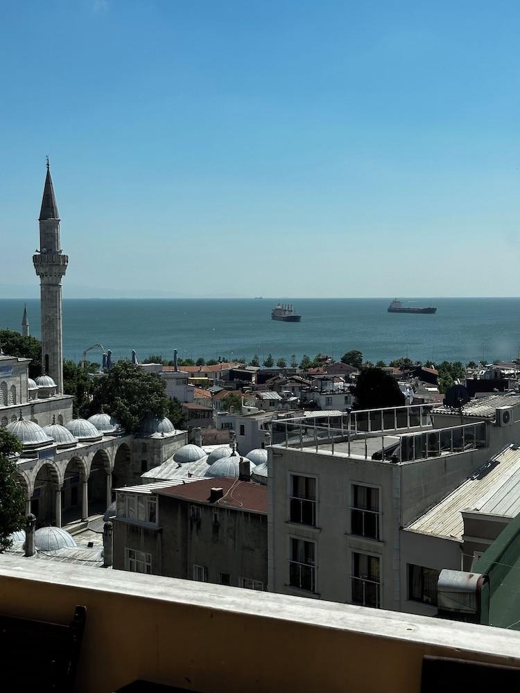 Divas Silver Hotel Room Type - Deluxe Room, Sea View