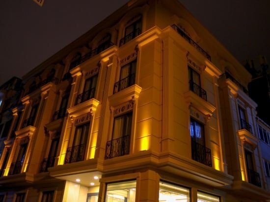 Deluxe Newport Hotel Istanbul Hotel Price Address Reviews