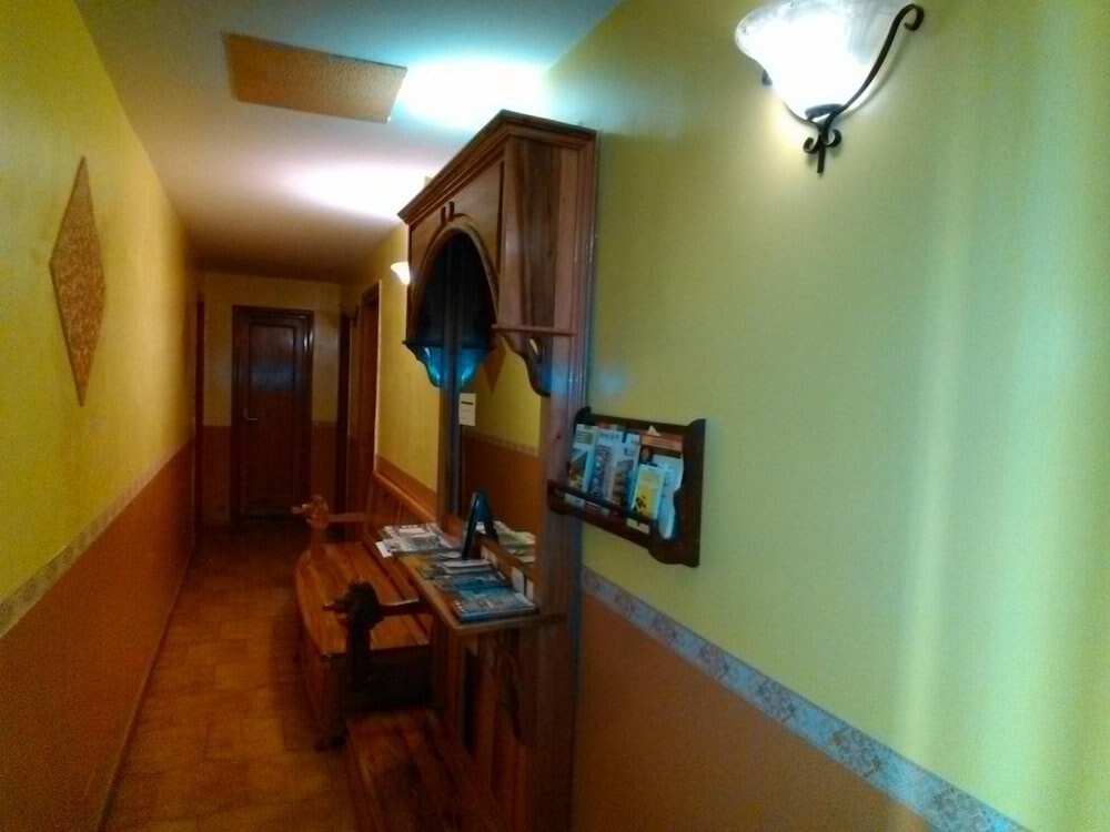The Giacomo'S House - Tap to explore photos